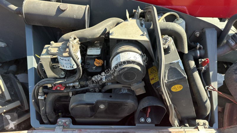 رافعة شوكية تلسكوبية Weidemann T4512 4x4