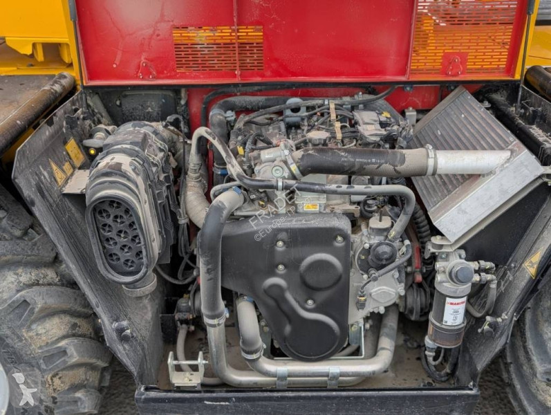 Teleskopický manipulátor Manitou MRT 1840
