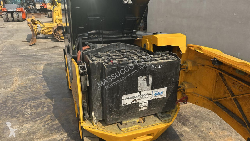 Sollevatori telescopici JCB 30-19E 4x2
