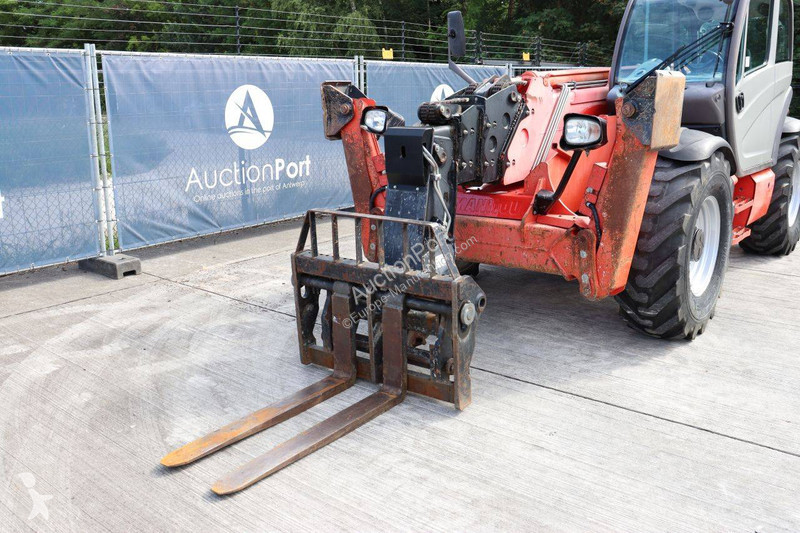Телескопический погрузчик Manitou