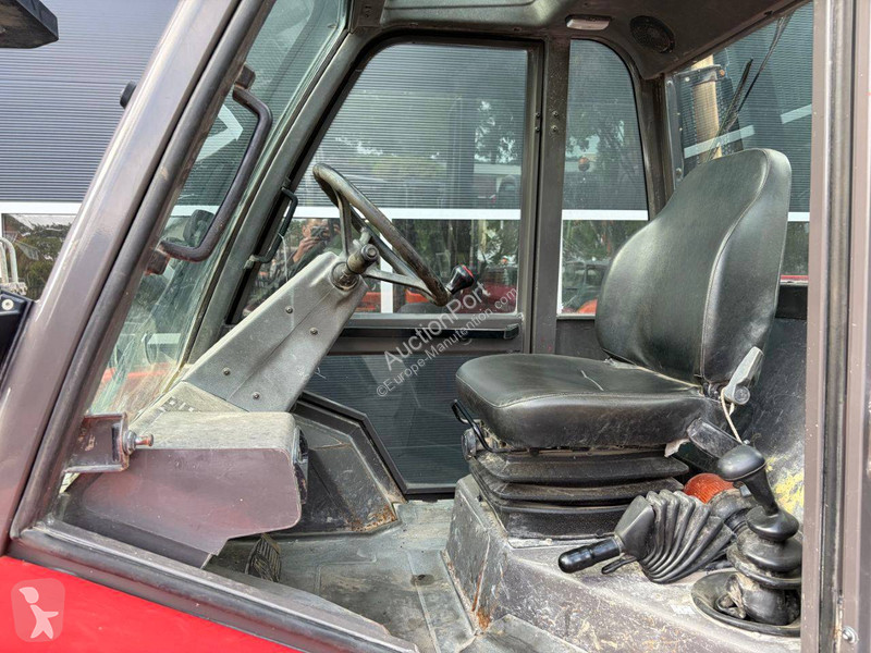 Teleskopický manipulátor Manitou M30-4