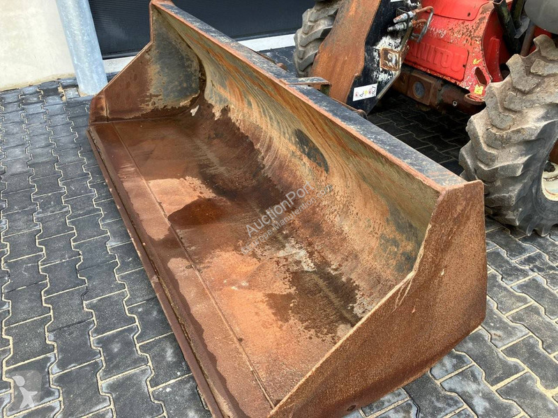 Teleskopický manipulátor Manitou MLT 625-75
