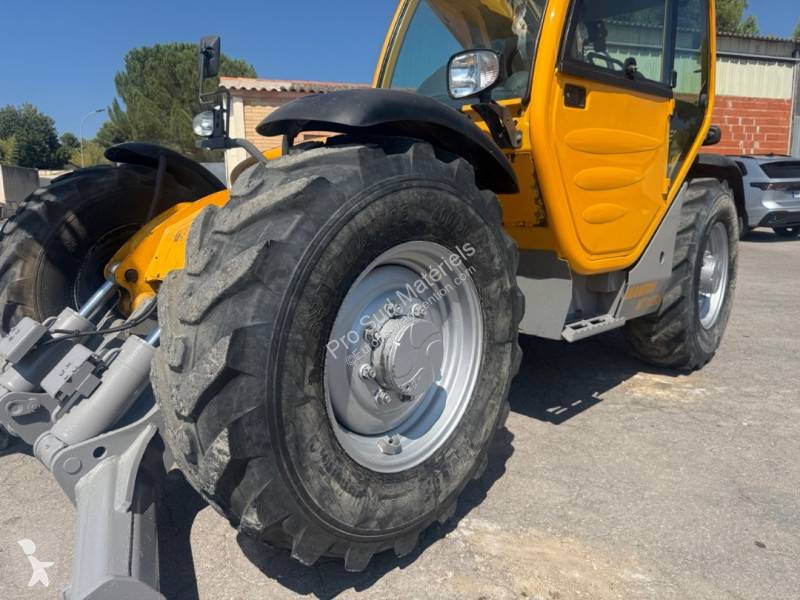 رافعة شوكية تلسكوبية Manitou