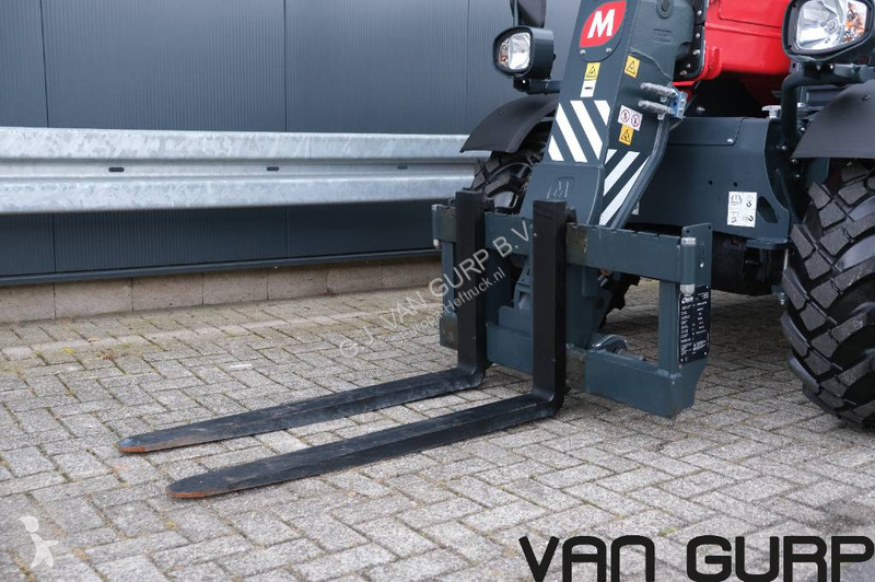 رافعة شوكية تلسكوبية Magni 3.6 | Manitou MT625...