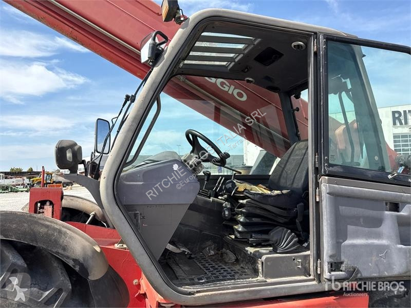 Телескопічний навантажувач Manitou MT1435