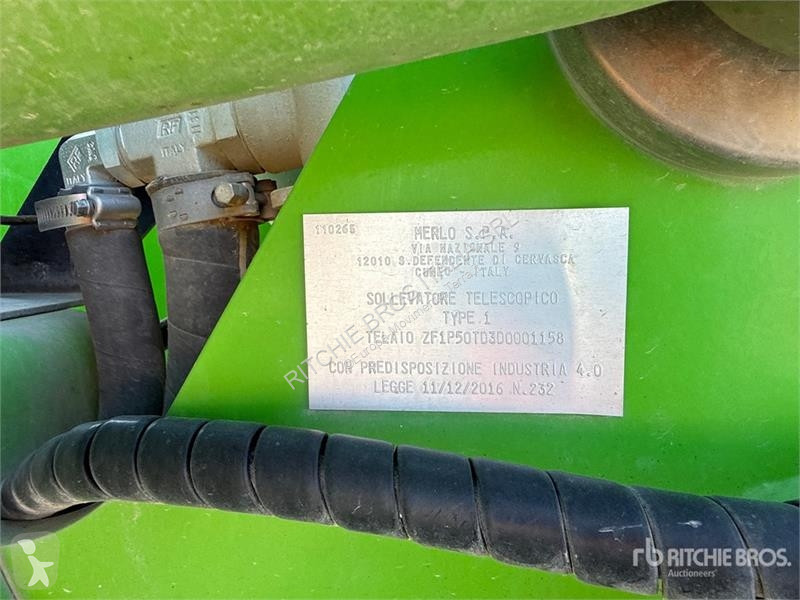 Телескопічний навантажувач Merlo TF38.10CS-140