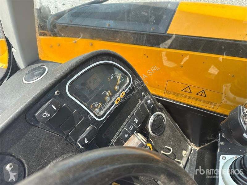 Chariot télescopique JCB