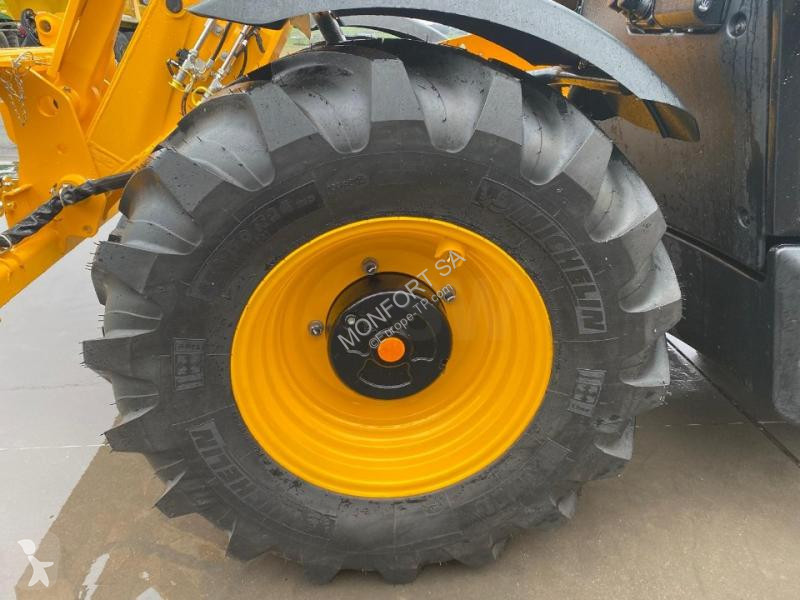 Empilhador braço telescópico  JCB  538-60 AGX DTVT