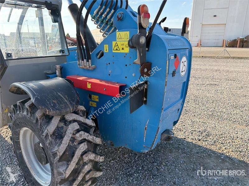 伸缩臂叉车 Genie Telehandler
