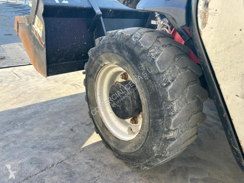رافعة شوكية تلسكوبية Manitou