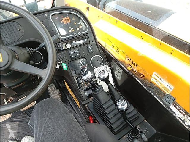 Chariot télescopique JCB