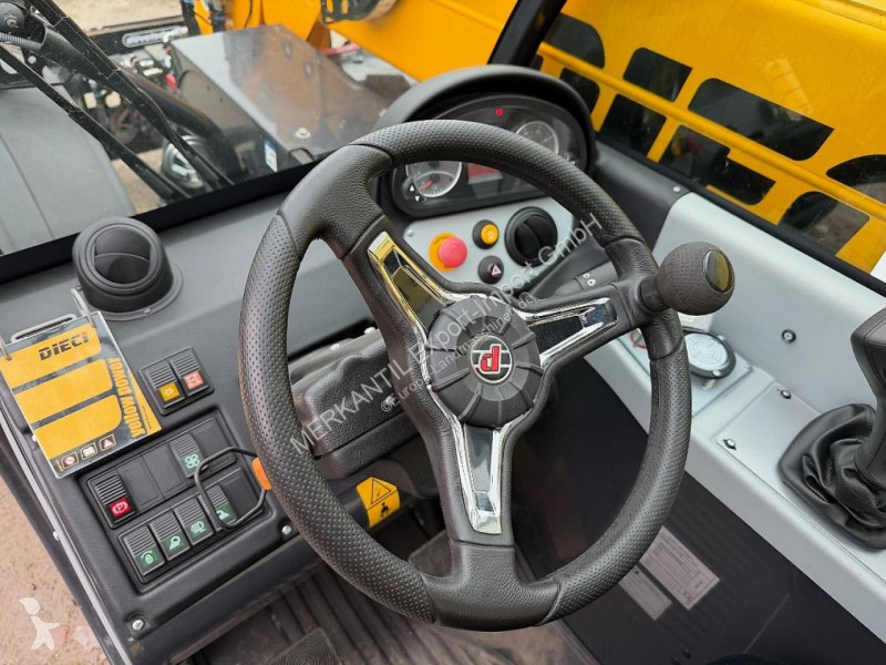 Teleskopisk truck Dieci 26.6 New Holland TH 6.26