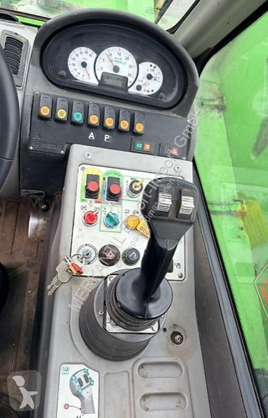 Teleskopisk truck Merlo  P 55.9 CS PANORAMIC