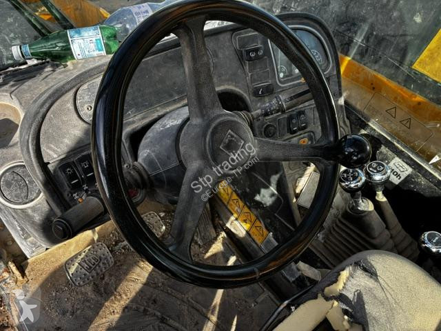 Chariot télescopique JCB