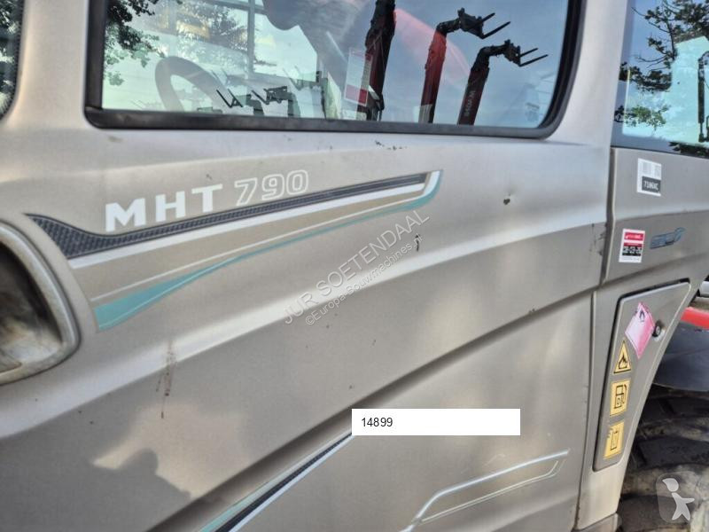 Teleskopický vozík Manitou MHT 790