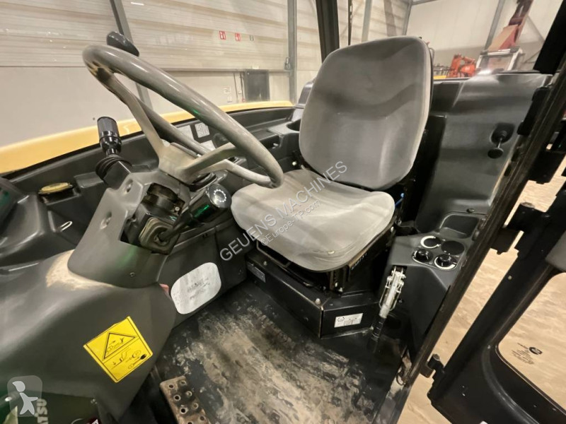 Teleskopisk truck Komatsu WH 613