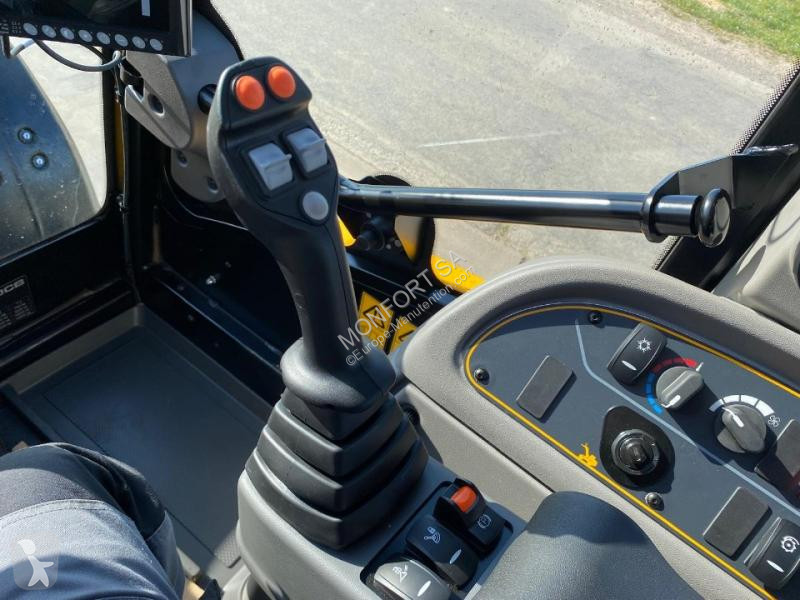 Læssemaskine JCB