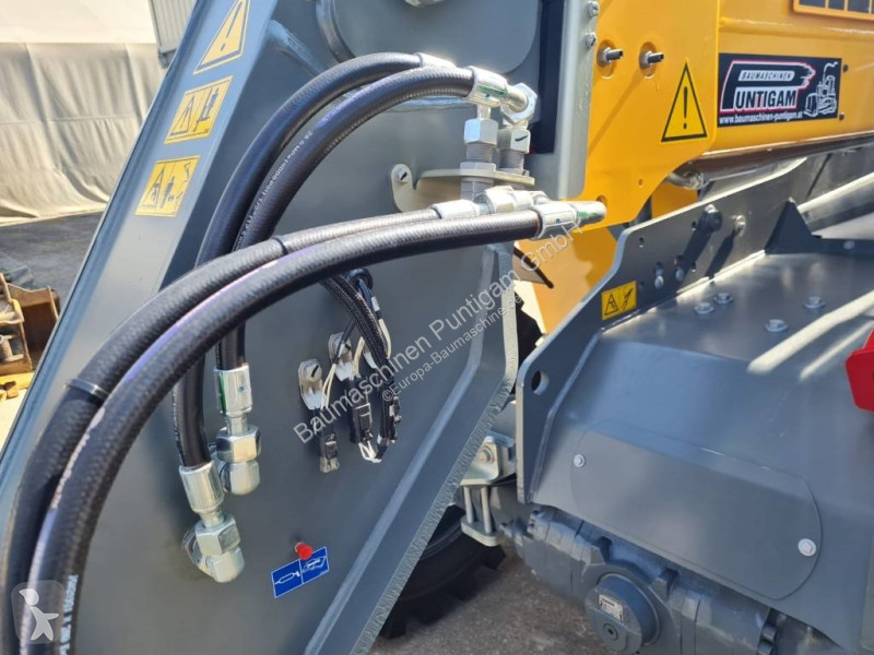 رافعة شوكية تلسكوبية Liebherr T 32-7