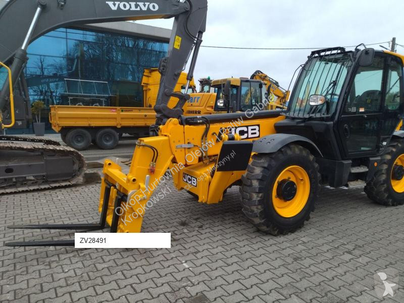 Încărcător telescopic JCB 540-140