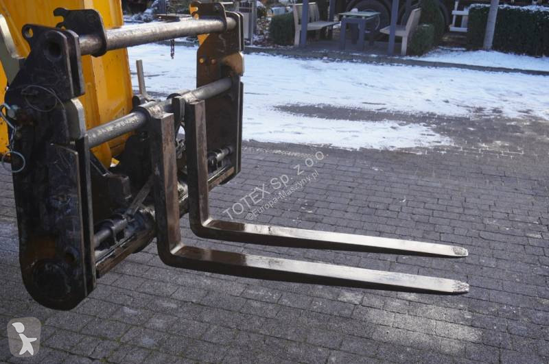 Încărcător telescopic JCB 540-200