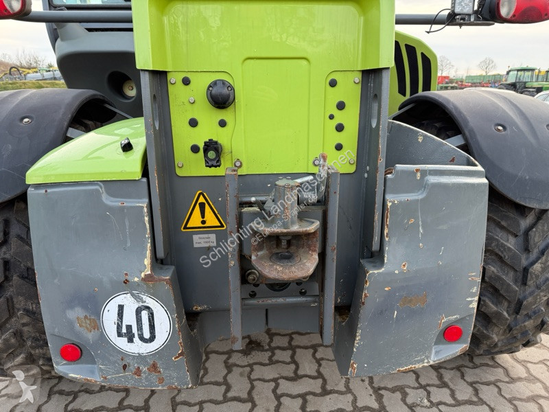 Încărcător telescopic Claas 7055
