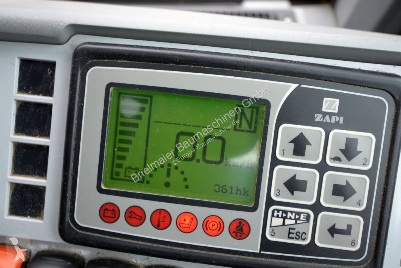 Încărcător telescopic Merlo E-Worker 25.5-90...