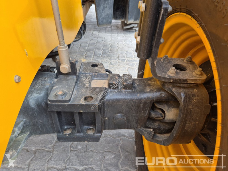 رافعة شوكية تلسكوبية JCB 540-170