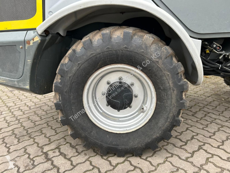 رافعة شوكية تلسكوبية Kramer  5085 T
