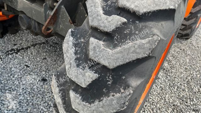 رافعة شوكية تلسكوبية Ausa T 276 H Teleskoplader...