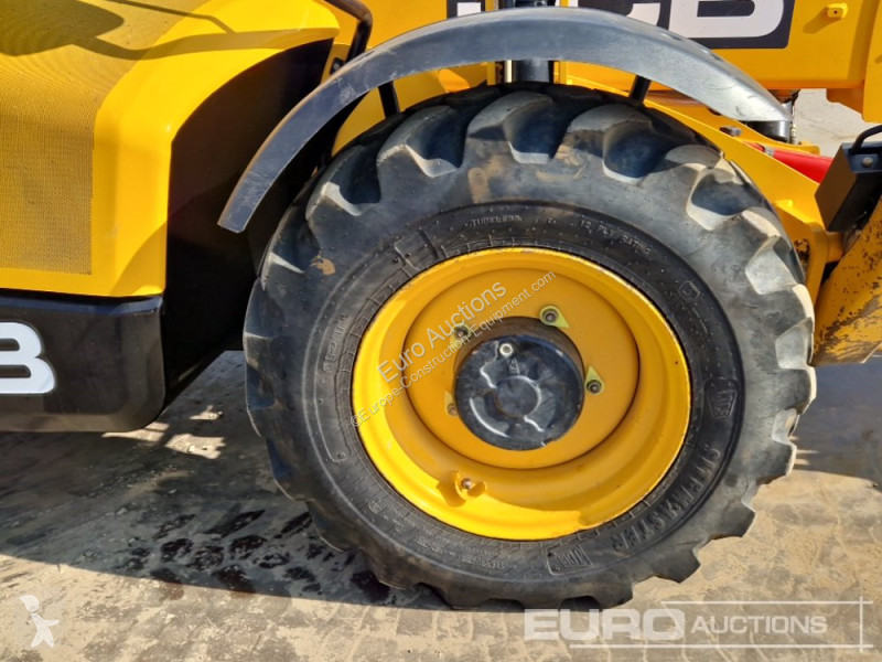 رافعة شوكية تلسكوبية JCB 540-140 Hi Viz