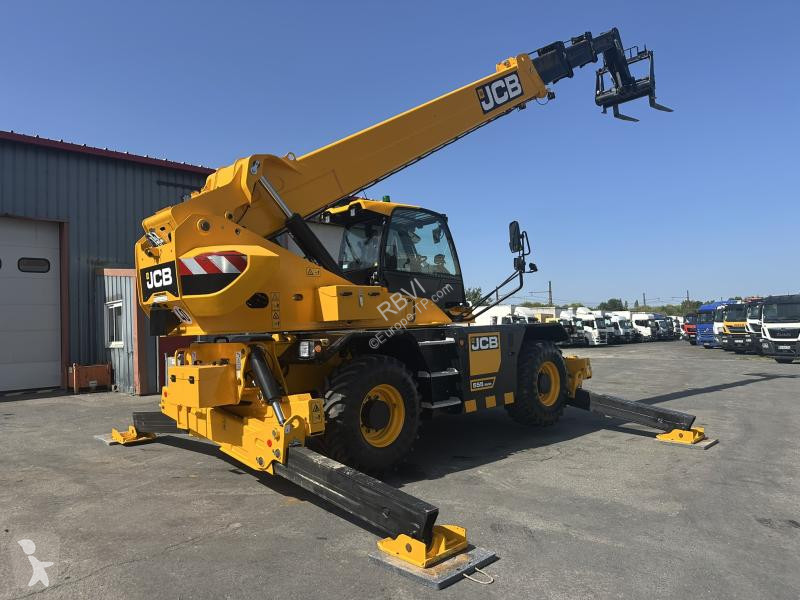 Chariot télescopique JCB