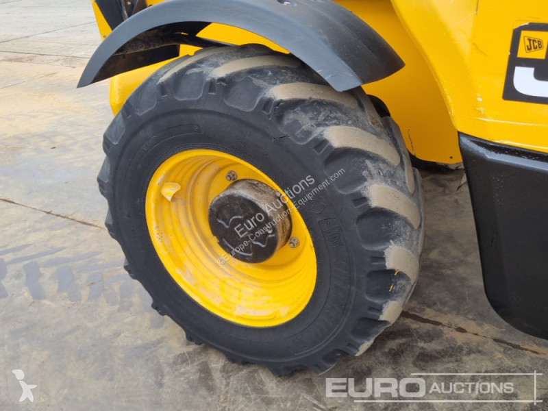 Teleskopický vozík JCB 540-140 Hi Viz