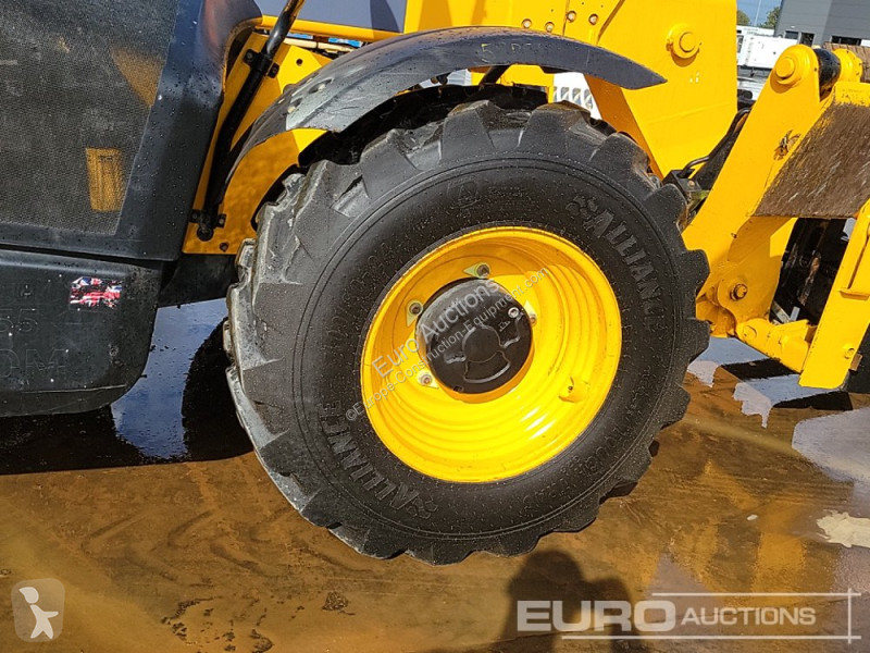 Chariot télescopique JCB 533-105