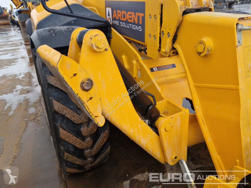 Chariot télescopique JCB 533-105