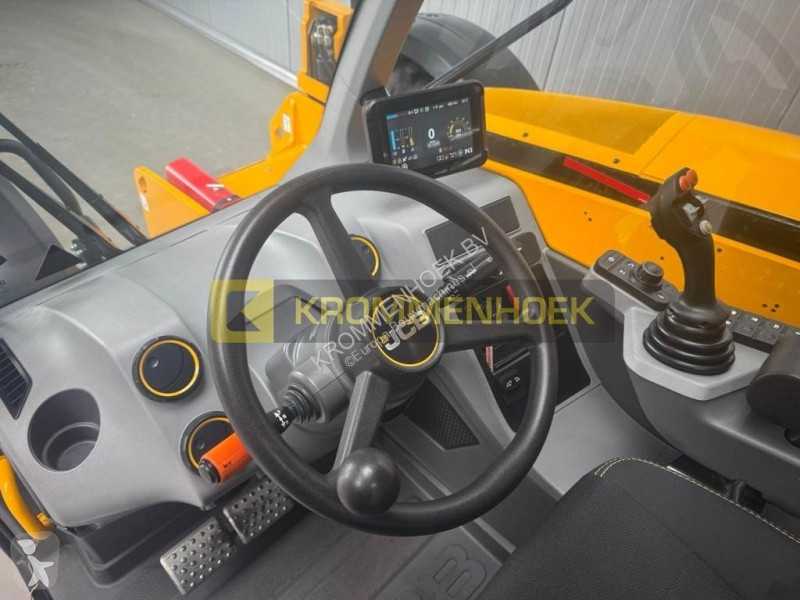 Încărcător telescopic JCB 536-95 81 kW | Agri |...