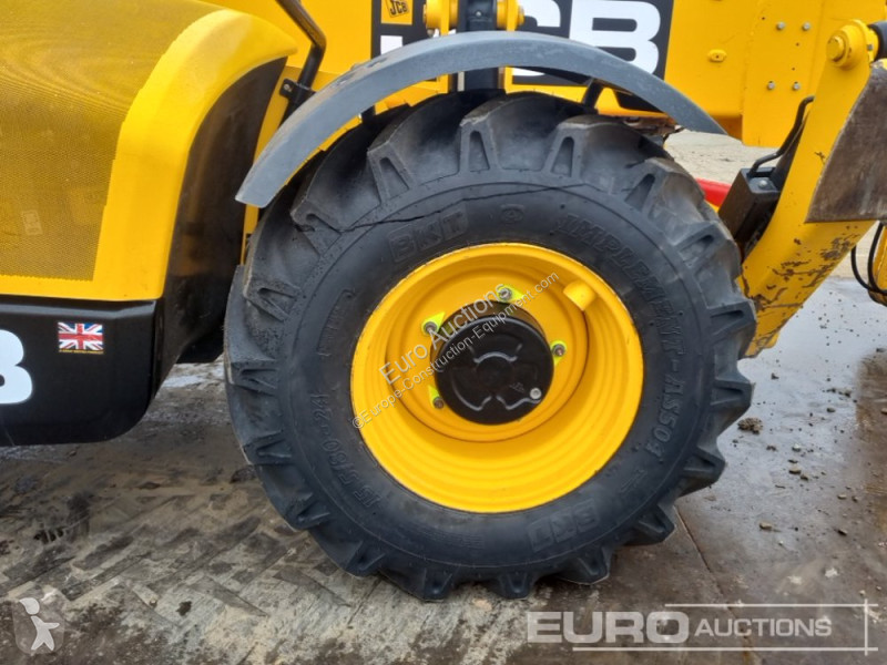 Teleskopický vozík JCB 540-140 Hi Viz