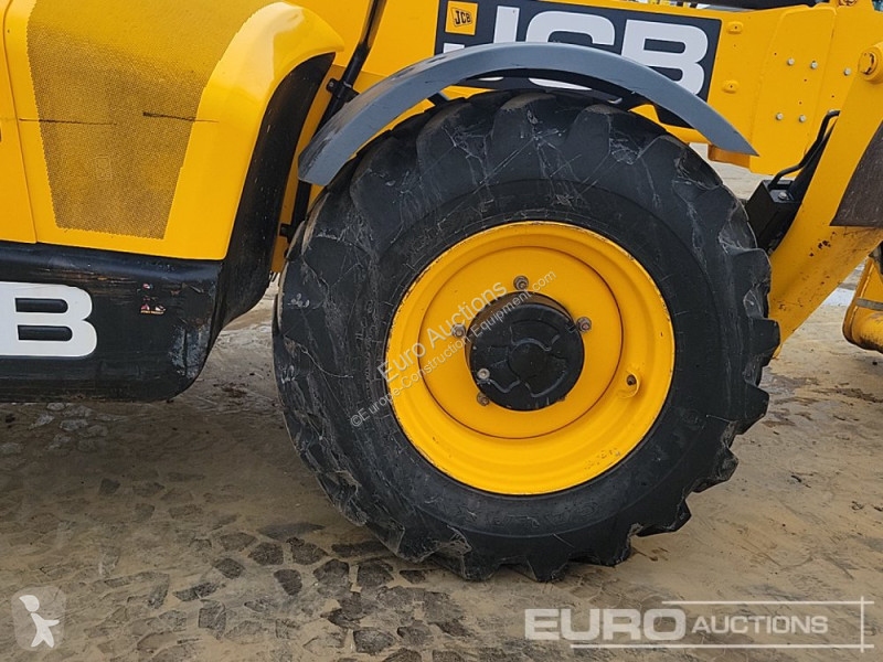 Teleskopický vozík JCB 540-140 Hi Viz