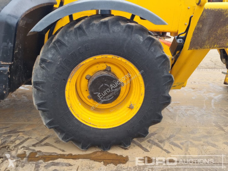 Teleskopický vozík JCB 535-140 Hi Viz