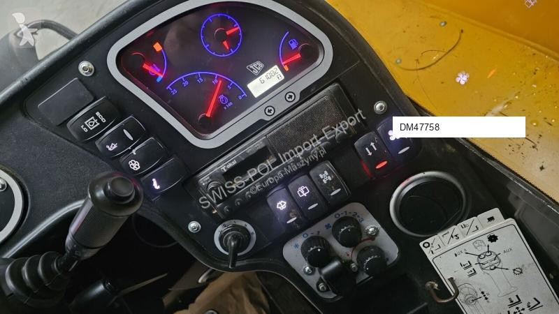 Teleskopický vozík JCB Super Agri
