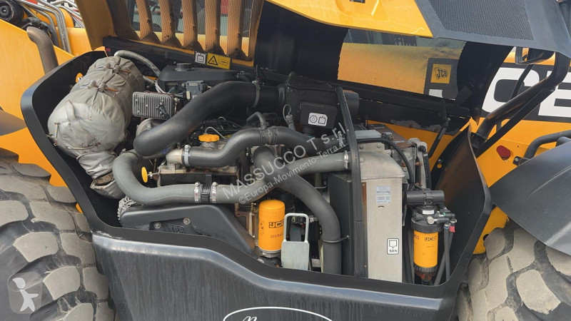 Sollevatori telescopici JCB AGROPLUS 560-80