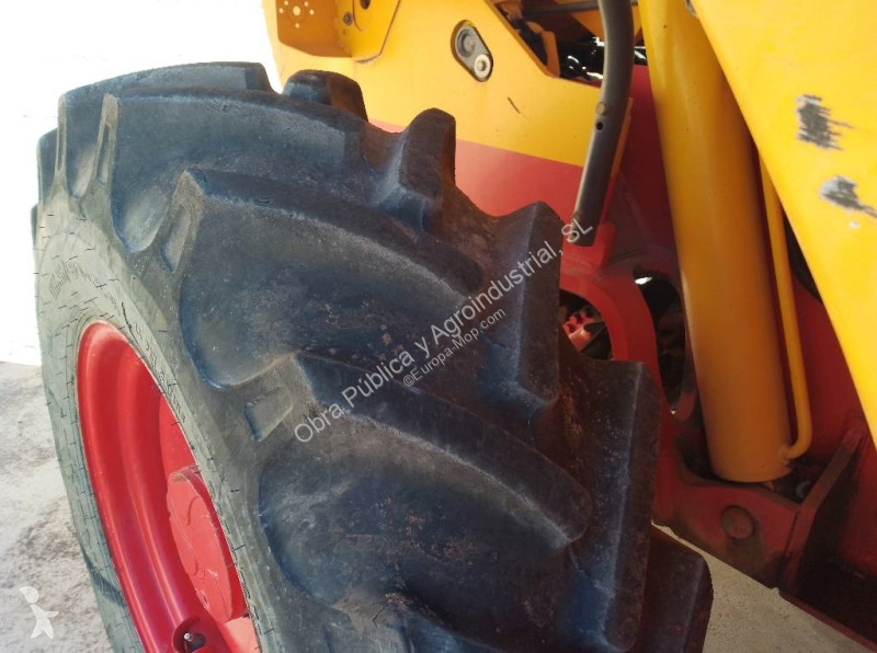 رافعة شوكية تلسكوبية Manitou
