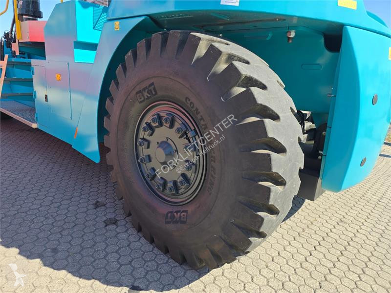 Teleskopický manipulátor Konecranes SMV 4632 TC5
