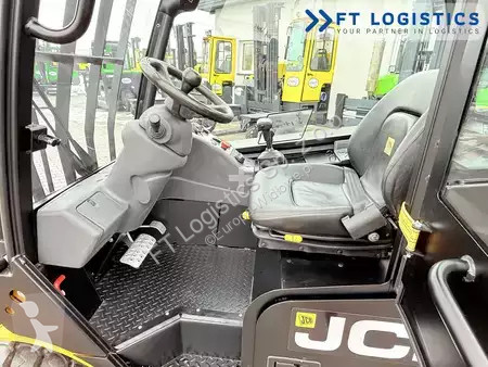 Teleskopický manipulátor JCB
