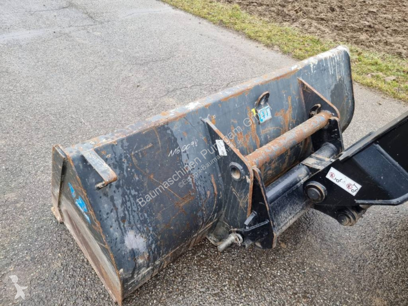 رافعة شوكية تلسكوبية Manitou