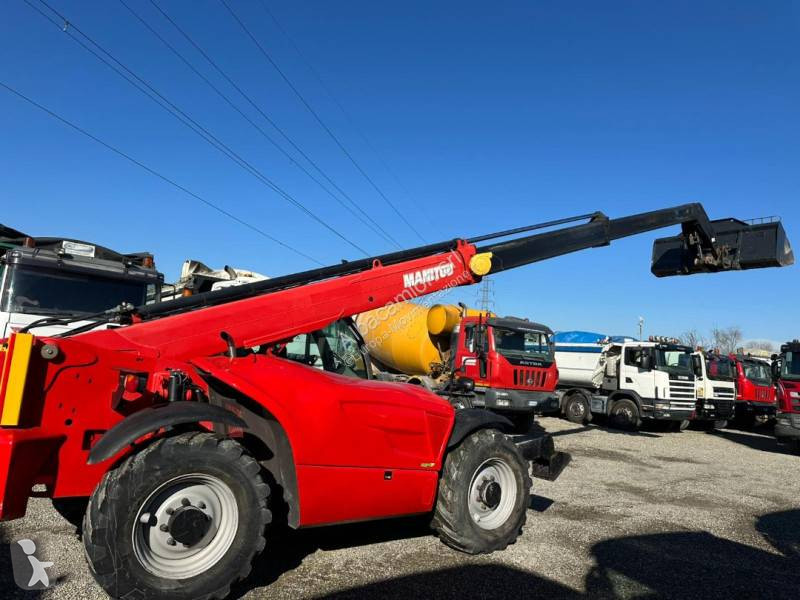 Телескопичен товарач Manitou