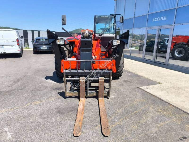 Carretilla telescópica Manitou