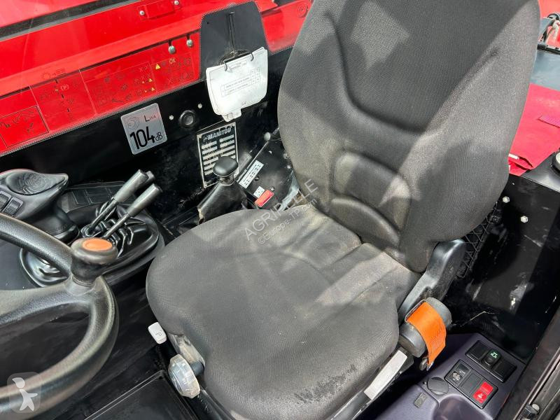Teleskopický manipulátor Manitou  MT1335