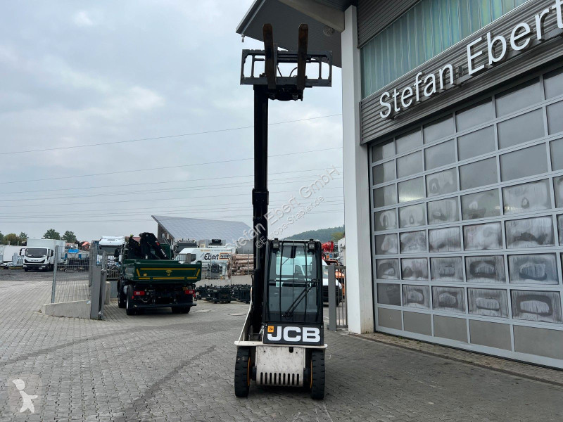رافعة شوكية تلسكوبية JCB 30D Teletruck 2WD /...