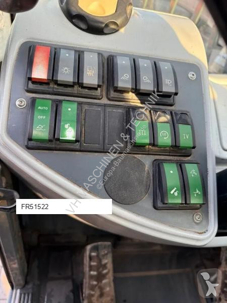 Телескопический погрузчик Claas 7040