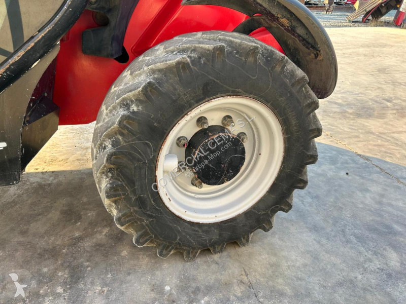 رافعة شوكية تلسكوبية Manitou  MLT 625 75H